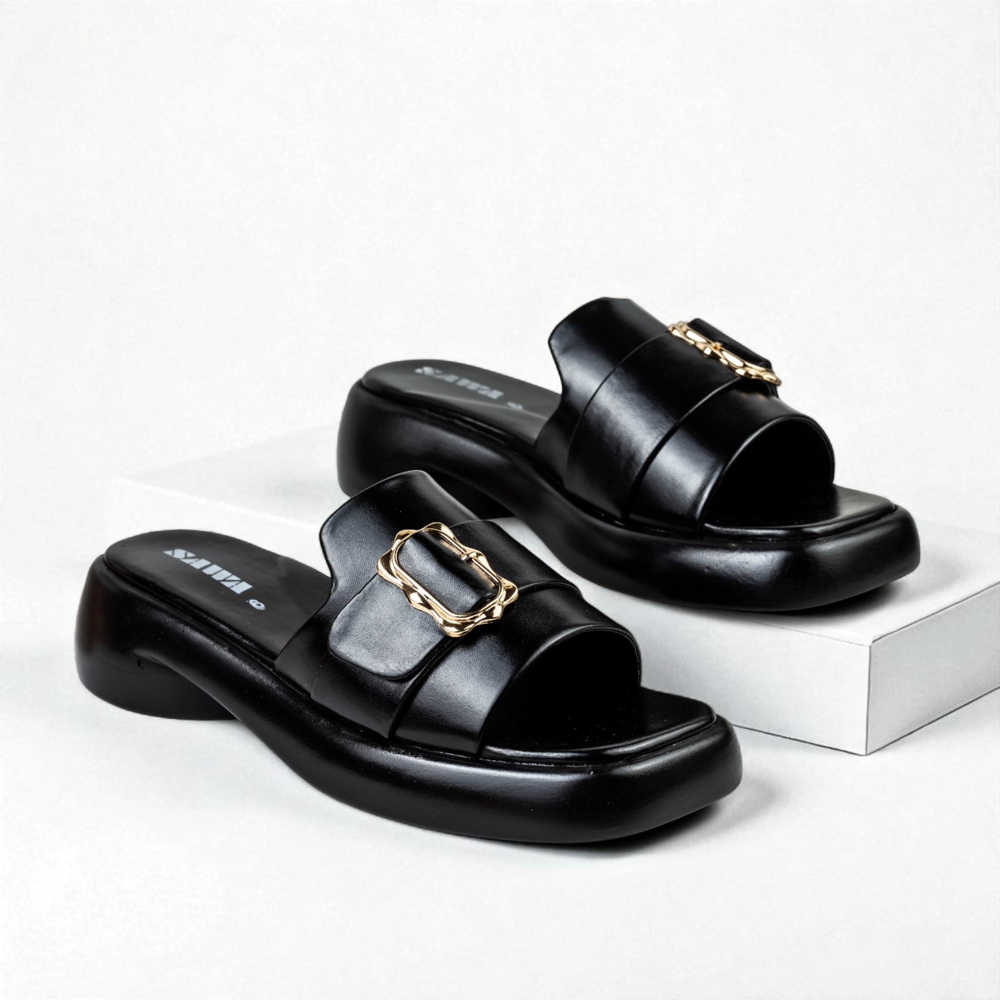 BLACK CASUAL SLIDES 469 Bk