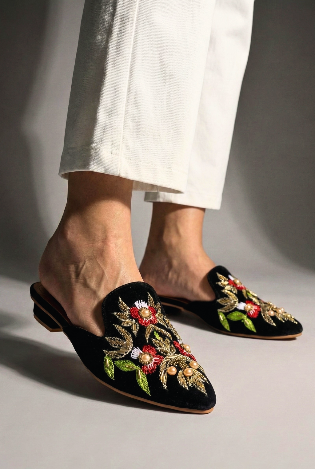 MIDNIGHT ZARI BLOOMS 908 ML