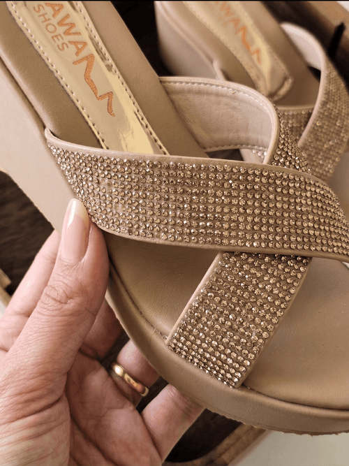 GOLDEN FANCY WEDGES 704 G - Sawa.pkWomen footwear shoes affordable