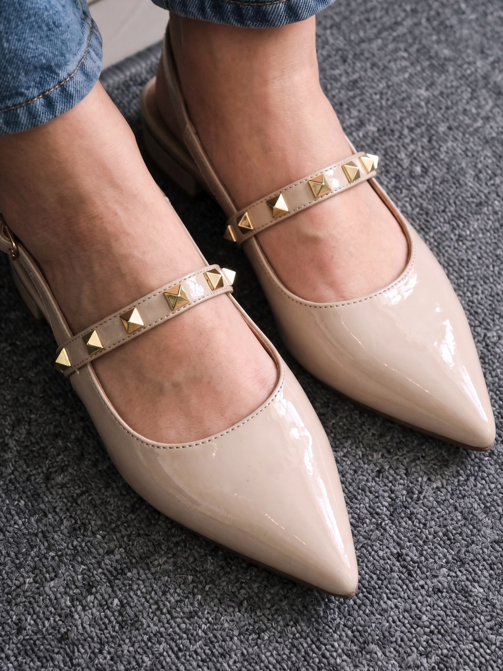 Studded Patent Slingback Heels 103 F