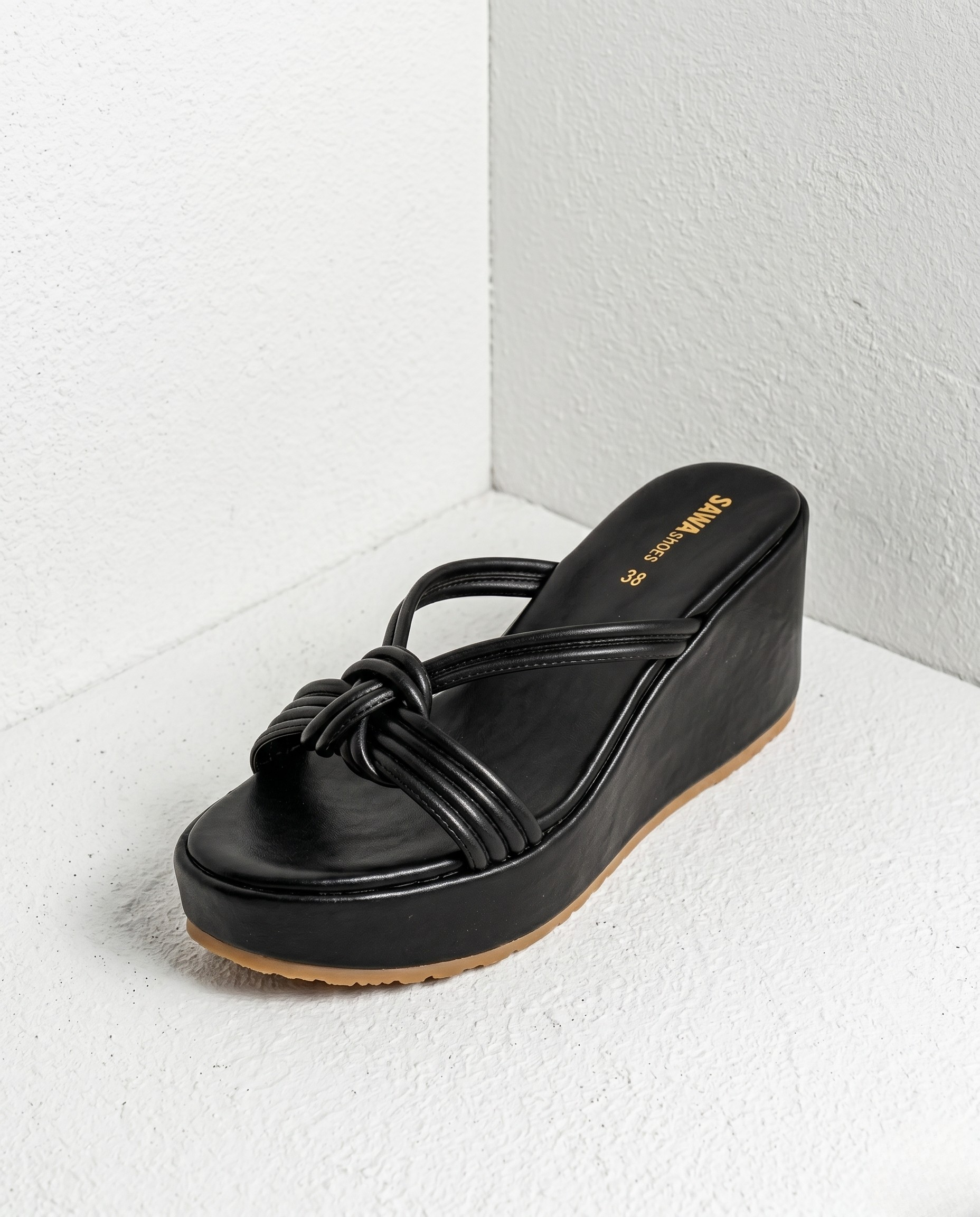 Black Knotted Platform Wedges 725 BK