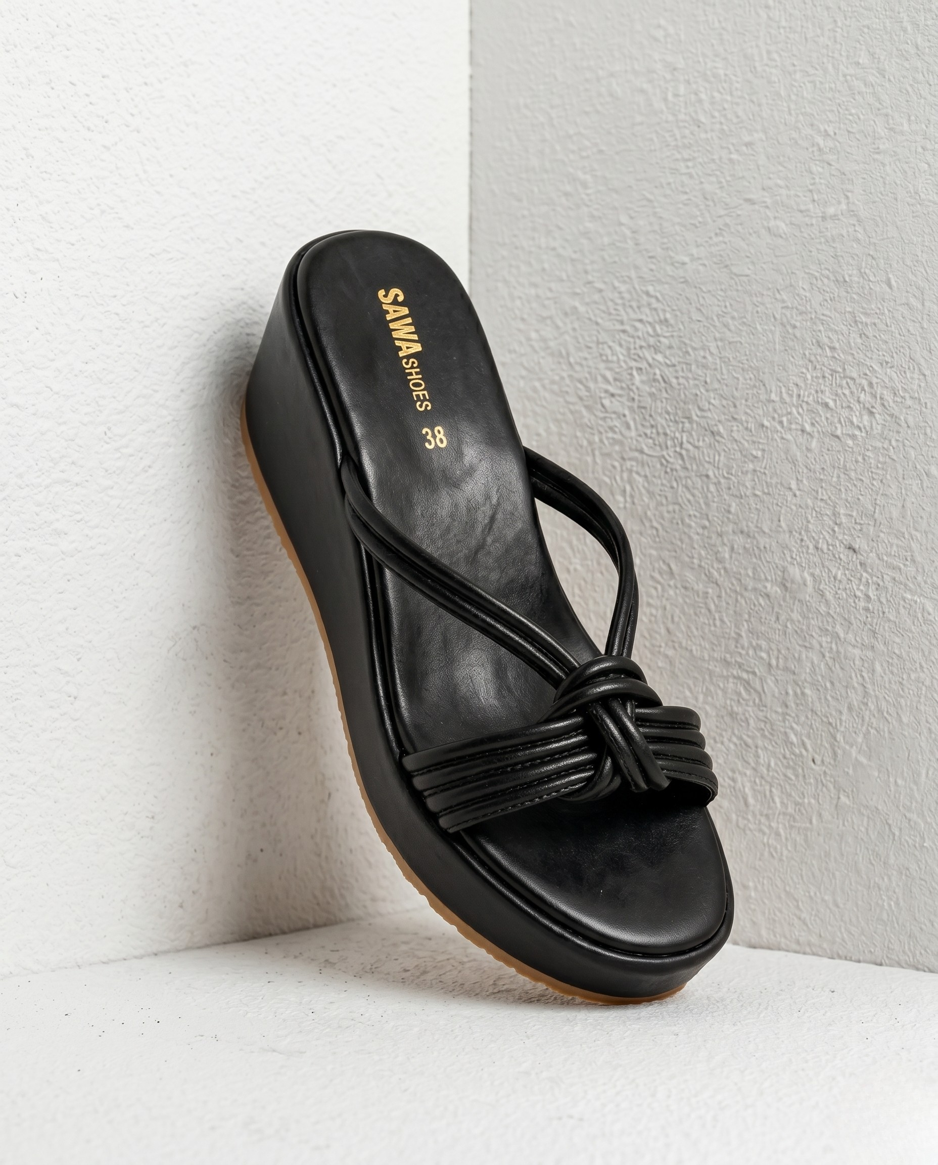 Black Knotted Platform Wedges 725 BK