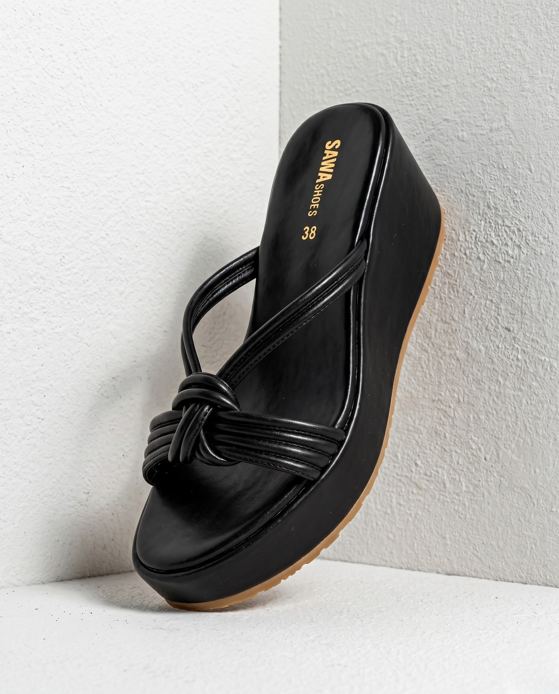 Black Knotted Platform Wedges 725 BK