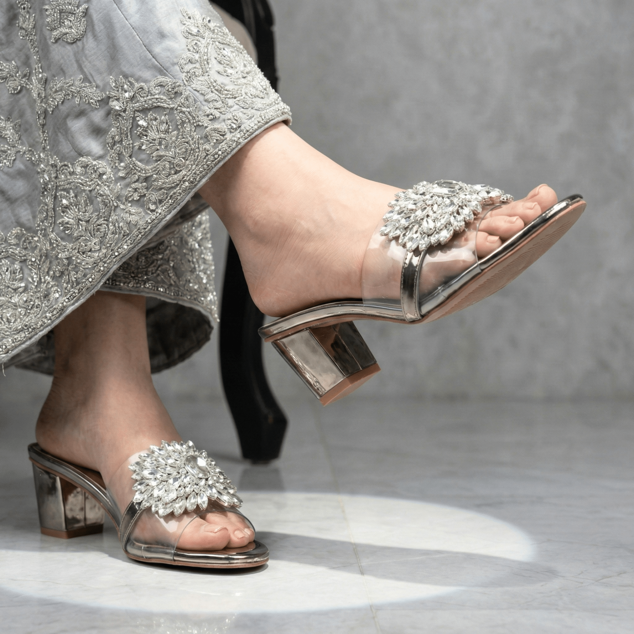 GOLDEN BLOCK HEELS 505 G - Sawa.pkWomen footwear shoes affordable