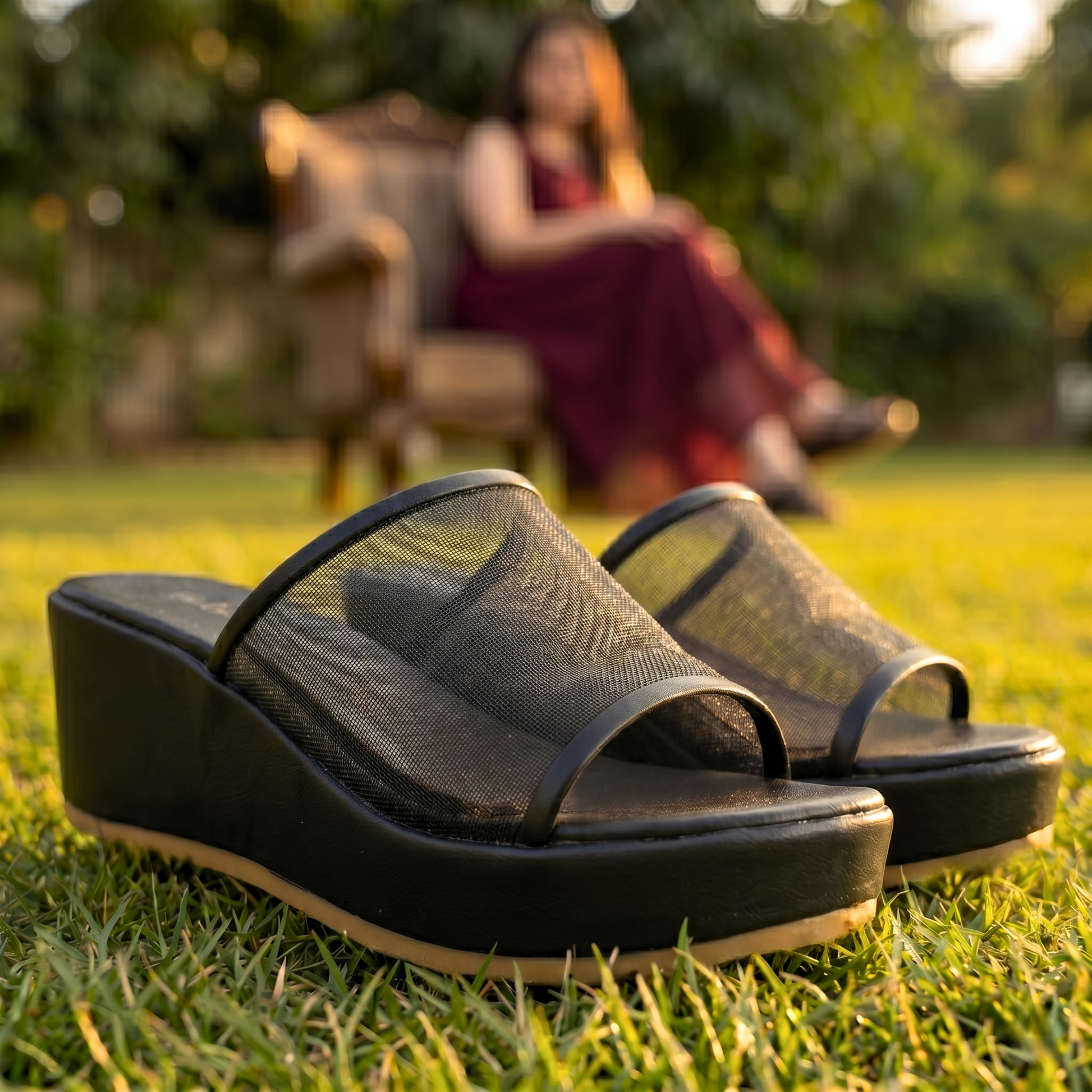 Mesh Strap Wedge Sandals 700bk