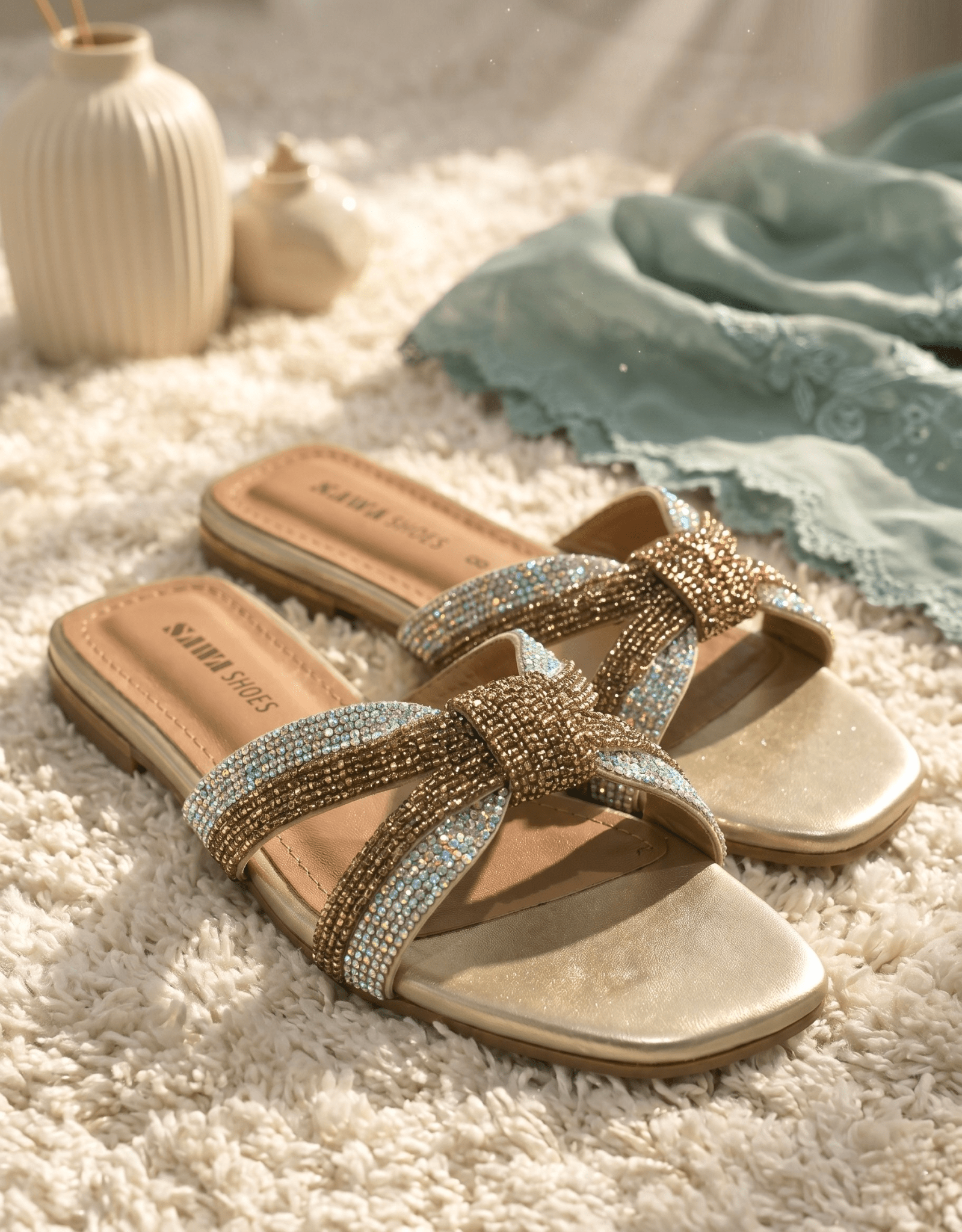 SPARKLY KNOT FLATS 603 G - Sawa.pkWomen footwear shoes affordable