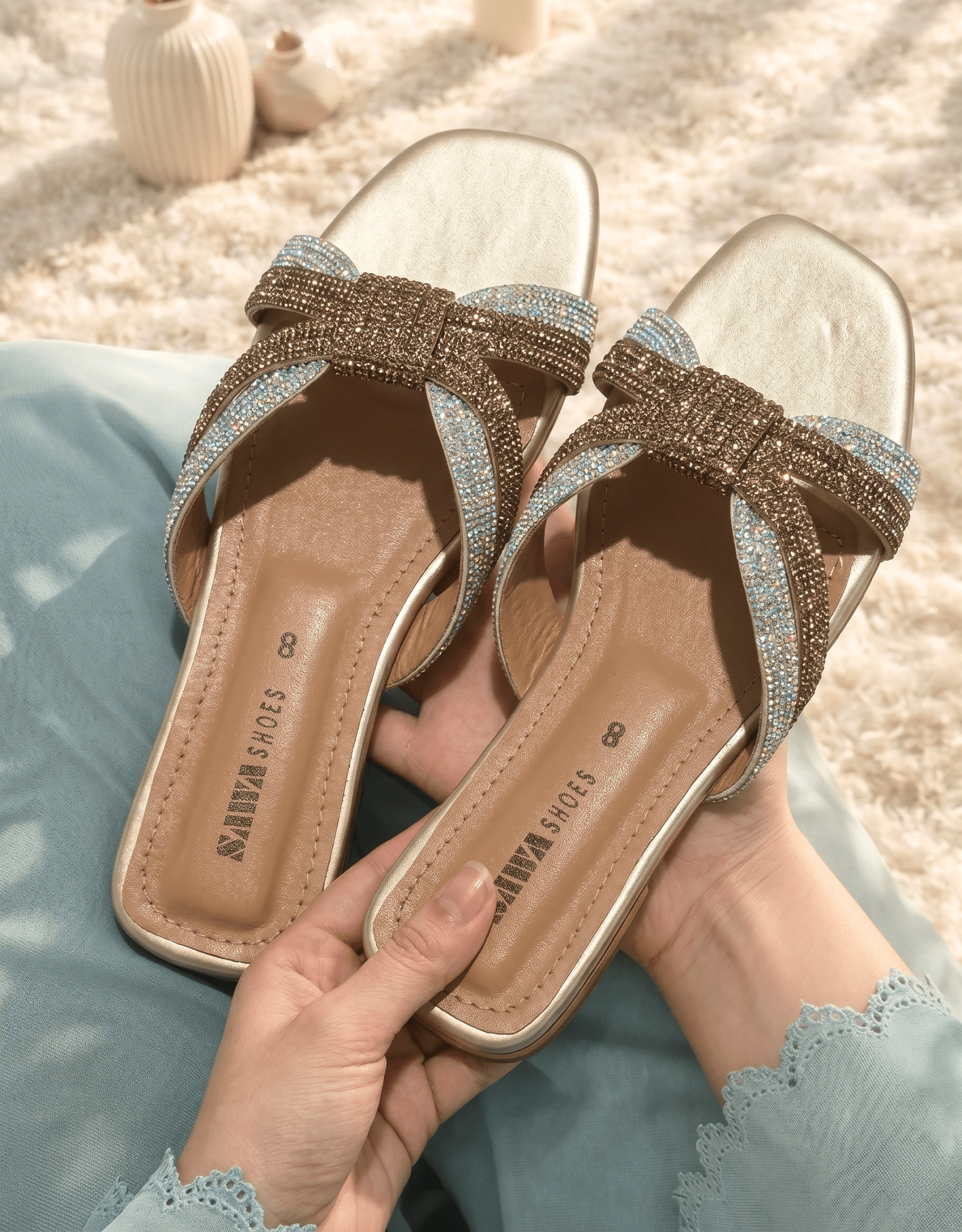 SPARKLY KNOT FLATS 603 G - Sawa.pkWomen footwear shoes affordable
