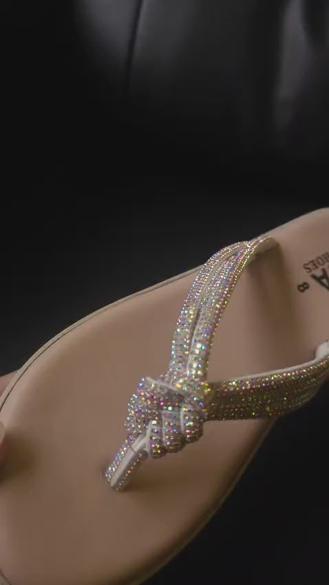 Sawa Crystal Knot Wedges 433 F