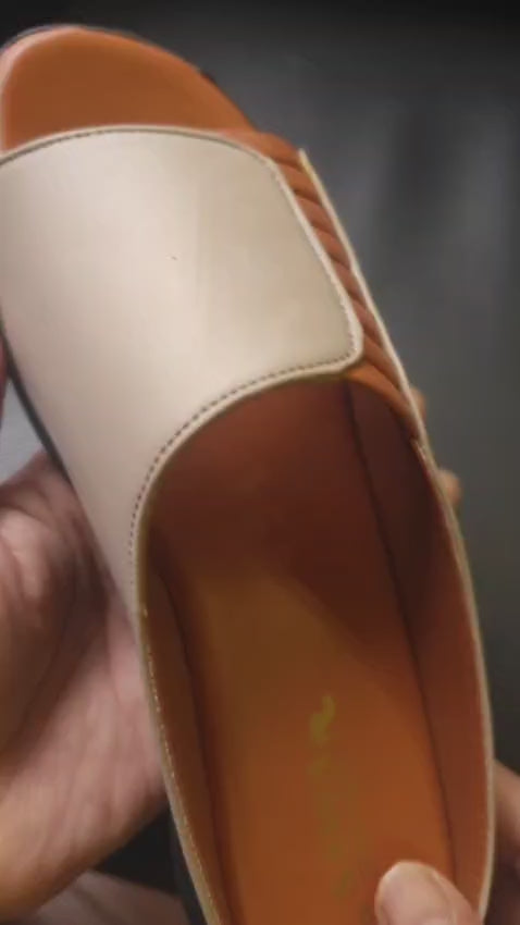 Contoured Comfort Open-Toe 647 BR
