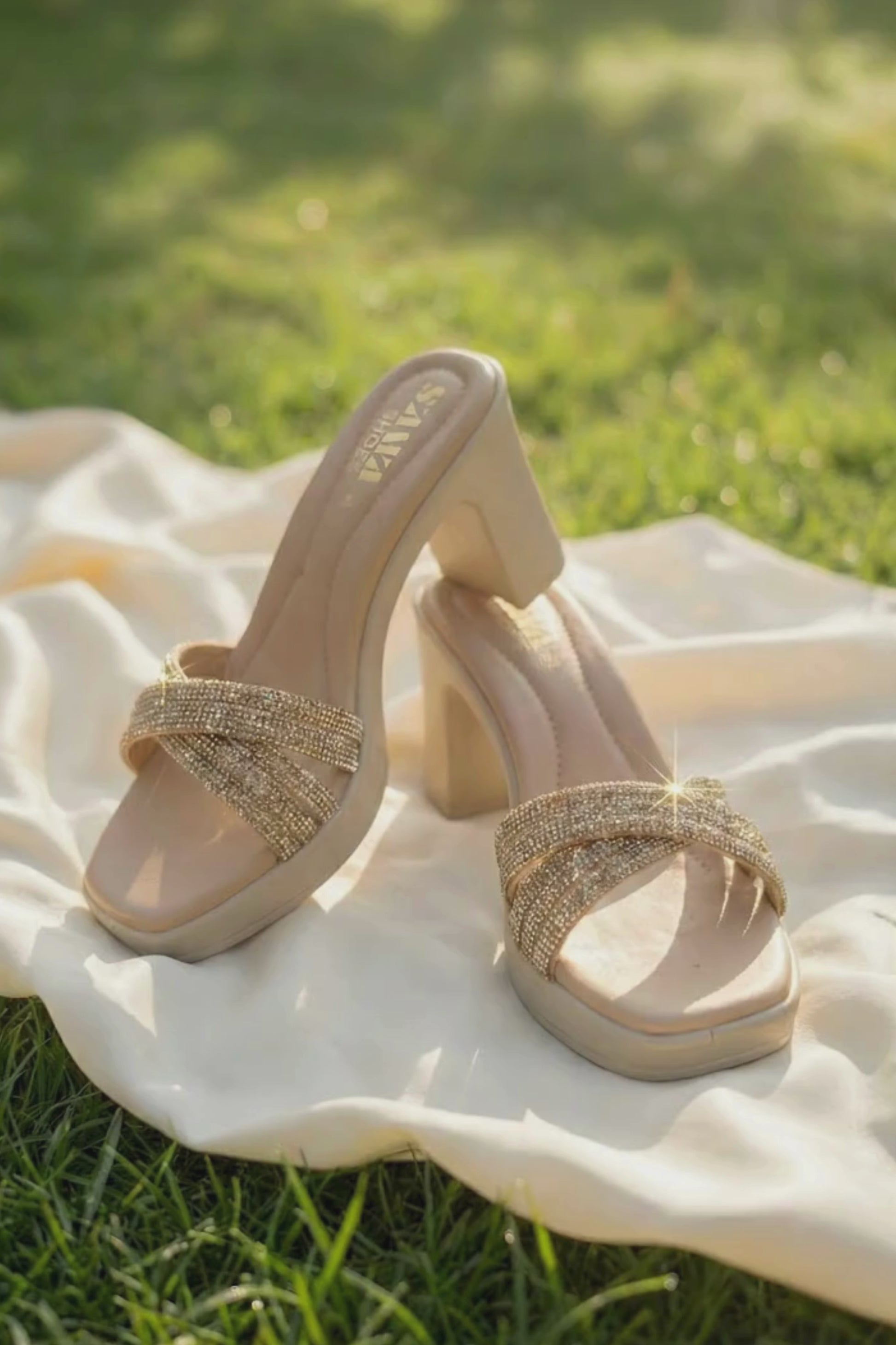 FORMAL BLOCK HEELS 747 G