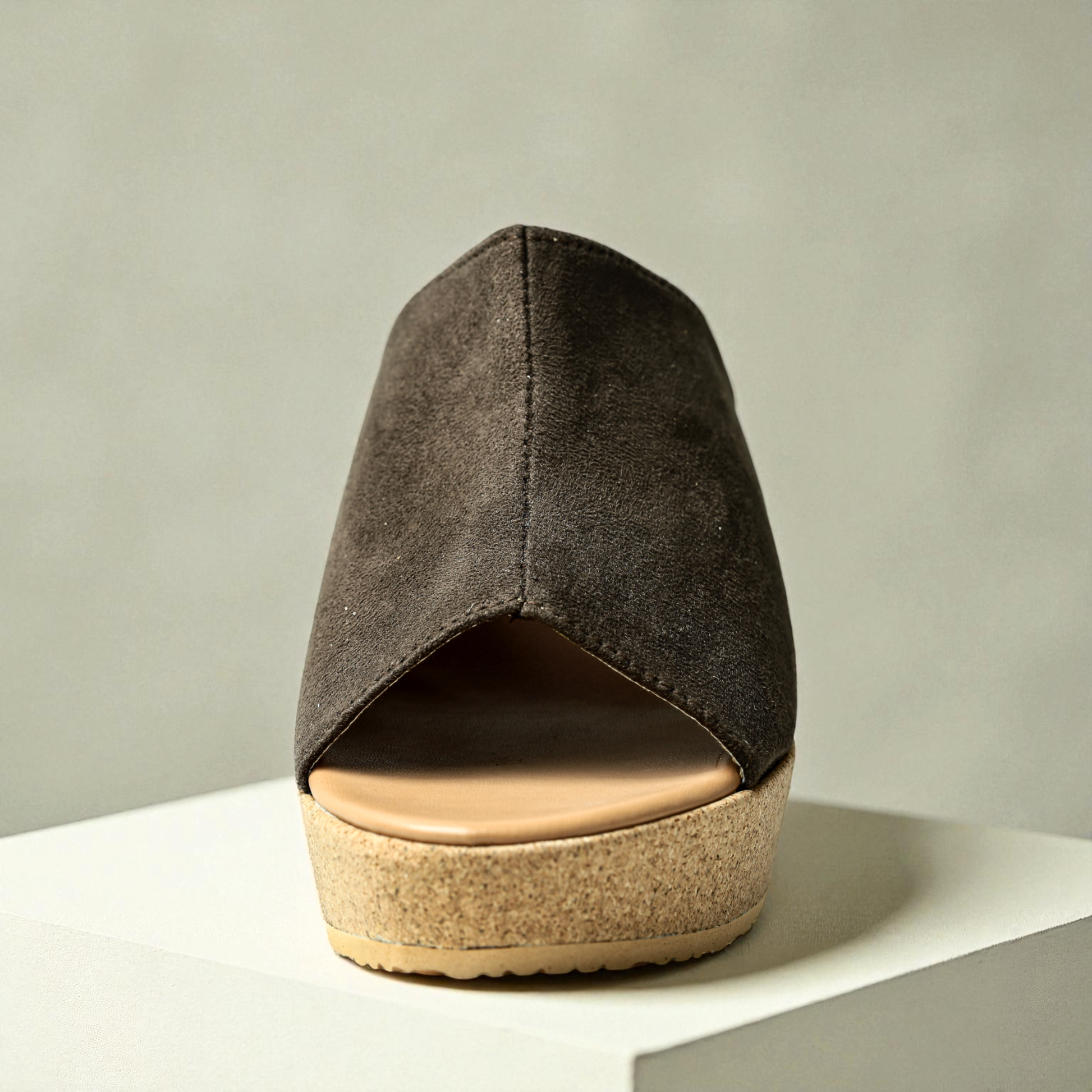 BROWN CASUAL WEDGES 733 BR