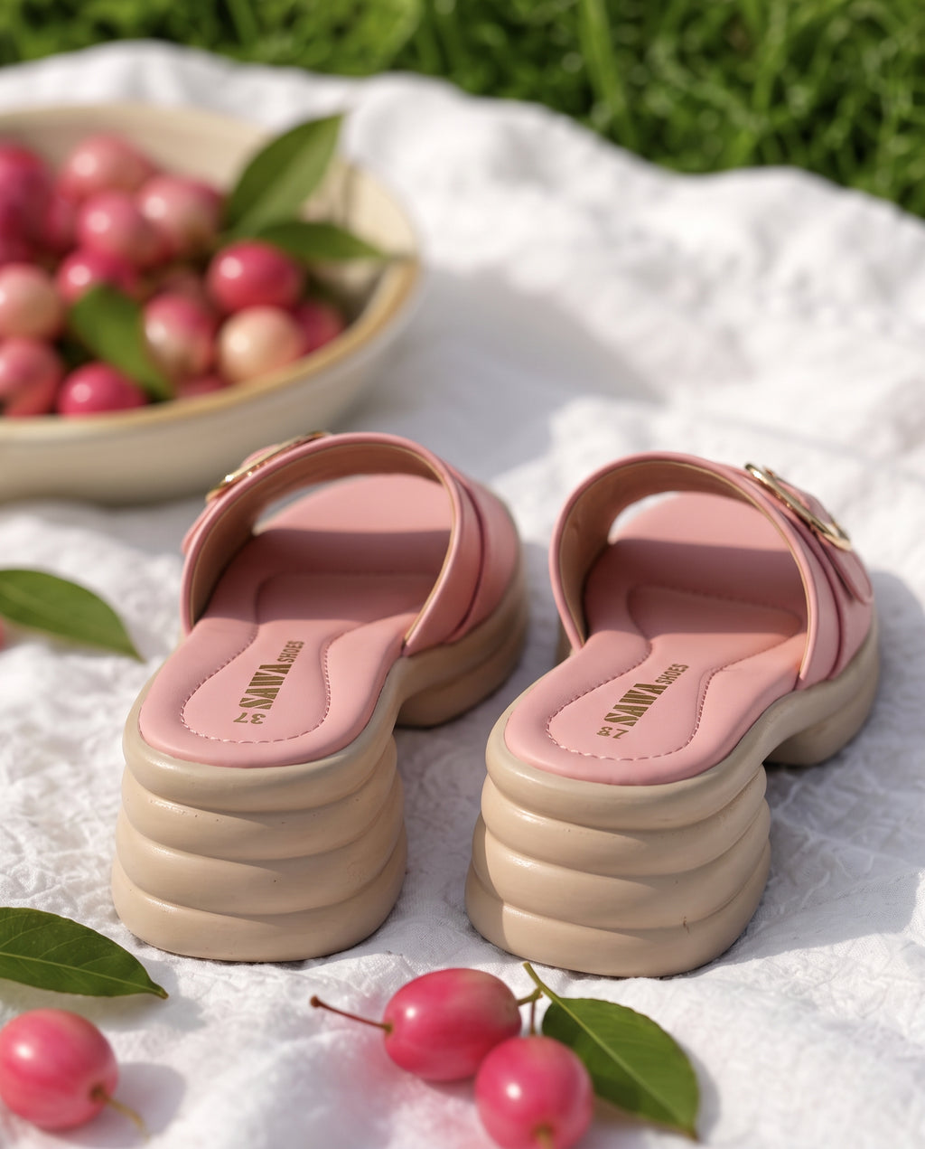 Buckle Comfort Heels SL646P