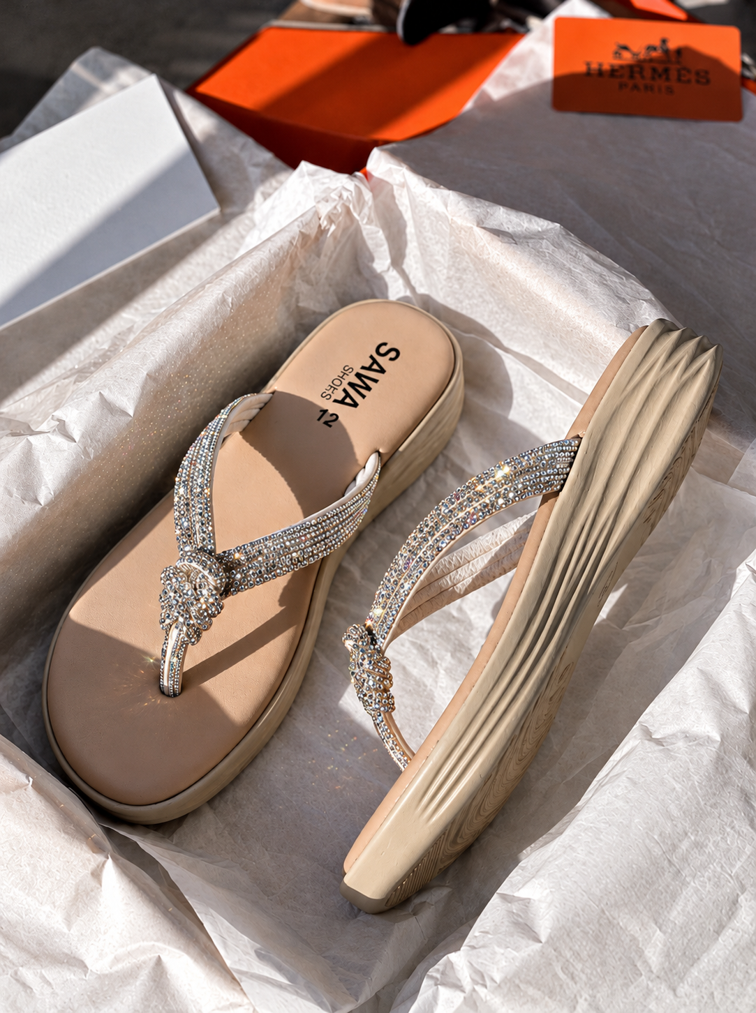 Sawa Crystal Knot Wedges 433 F