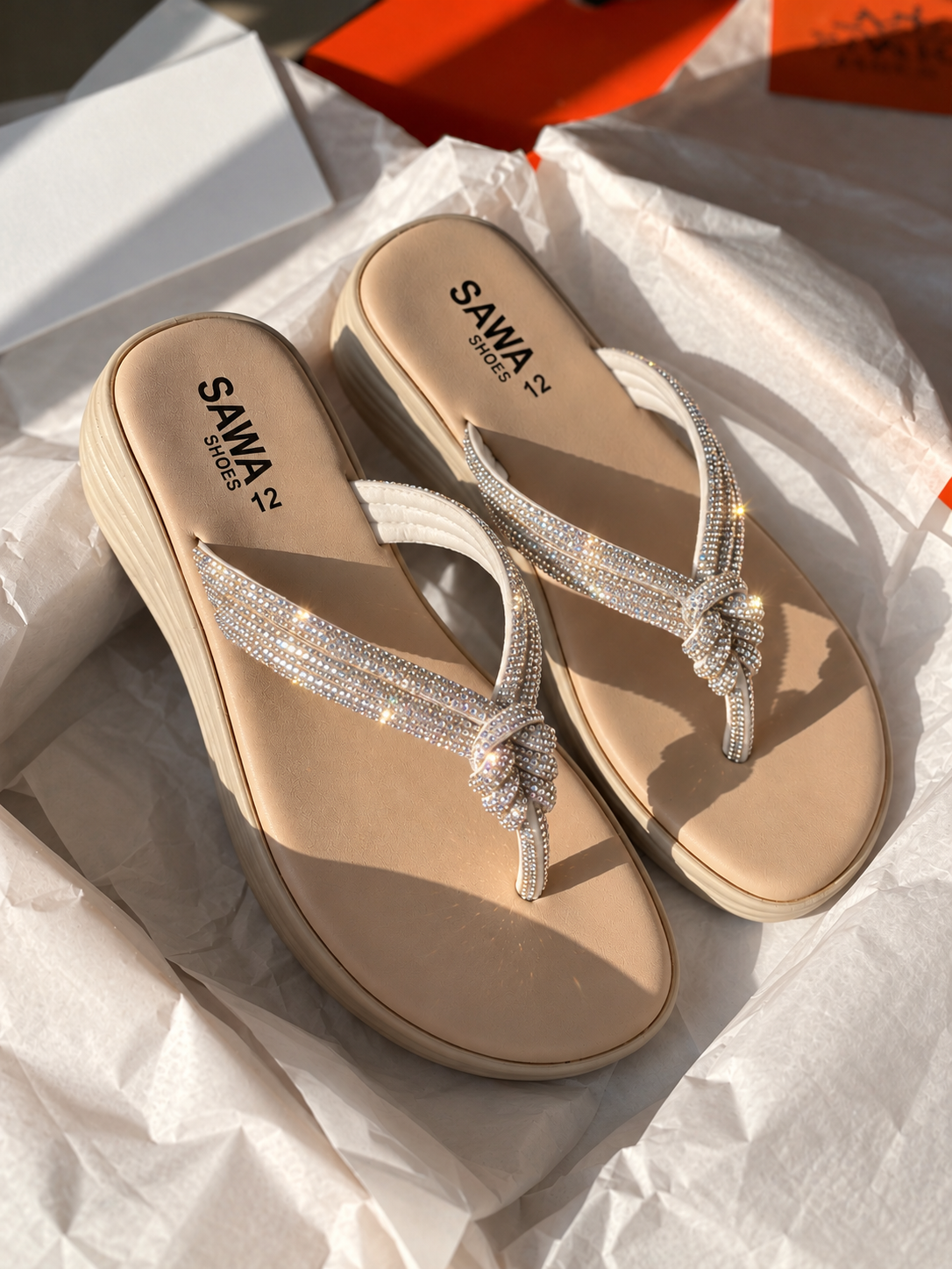 Sawa Crystal Knot Wedges 433 F