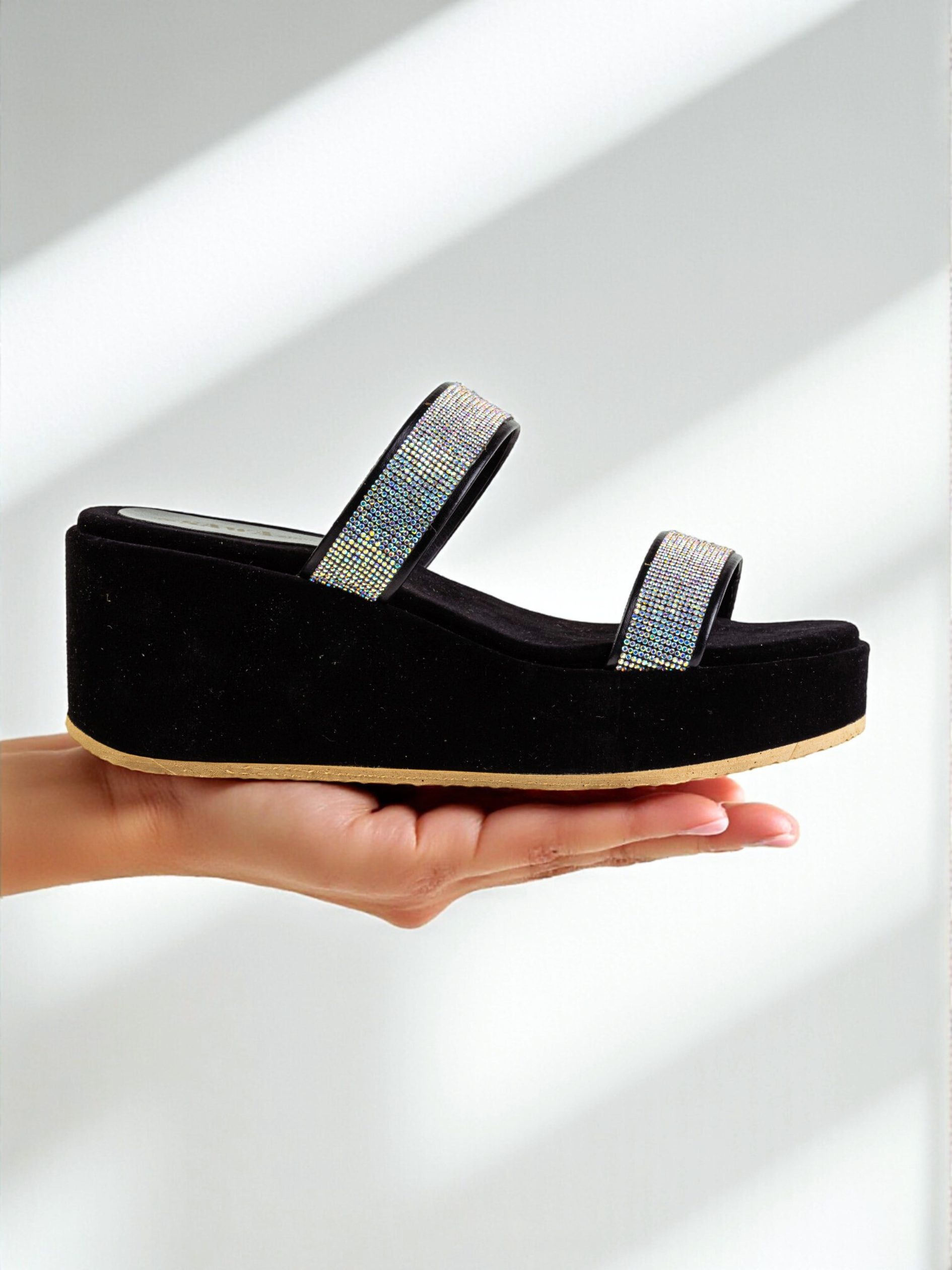 BLACK FANCY  WEDGES 730 BK