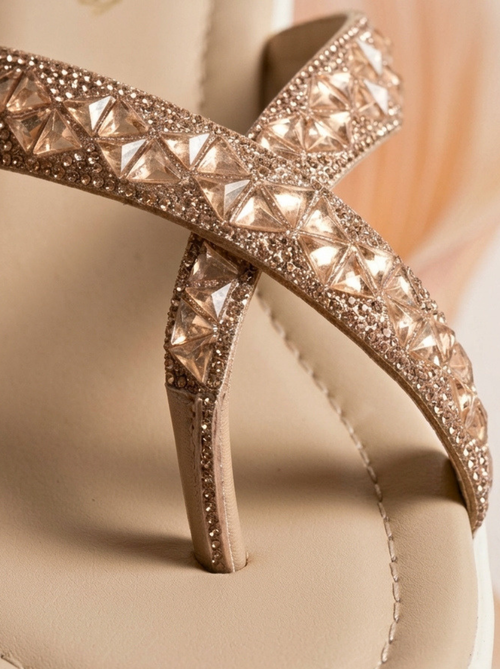 Crystal-Embellished Wedge Flip-Flop 5897 G