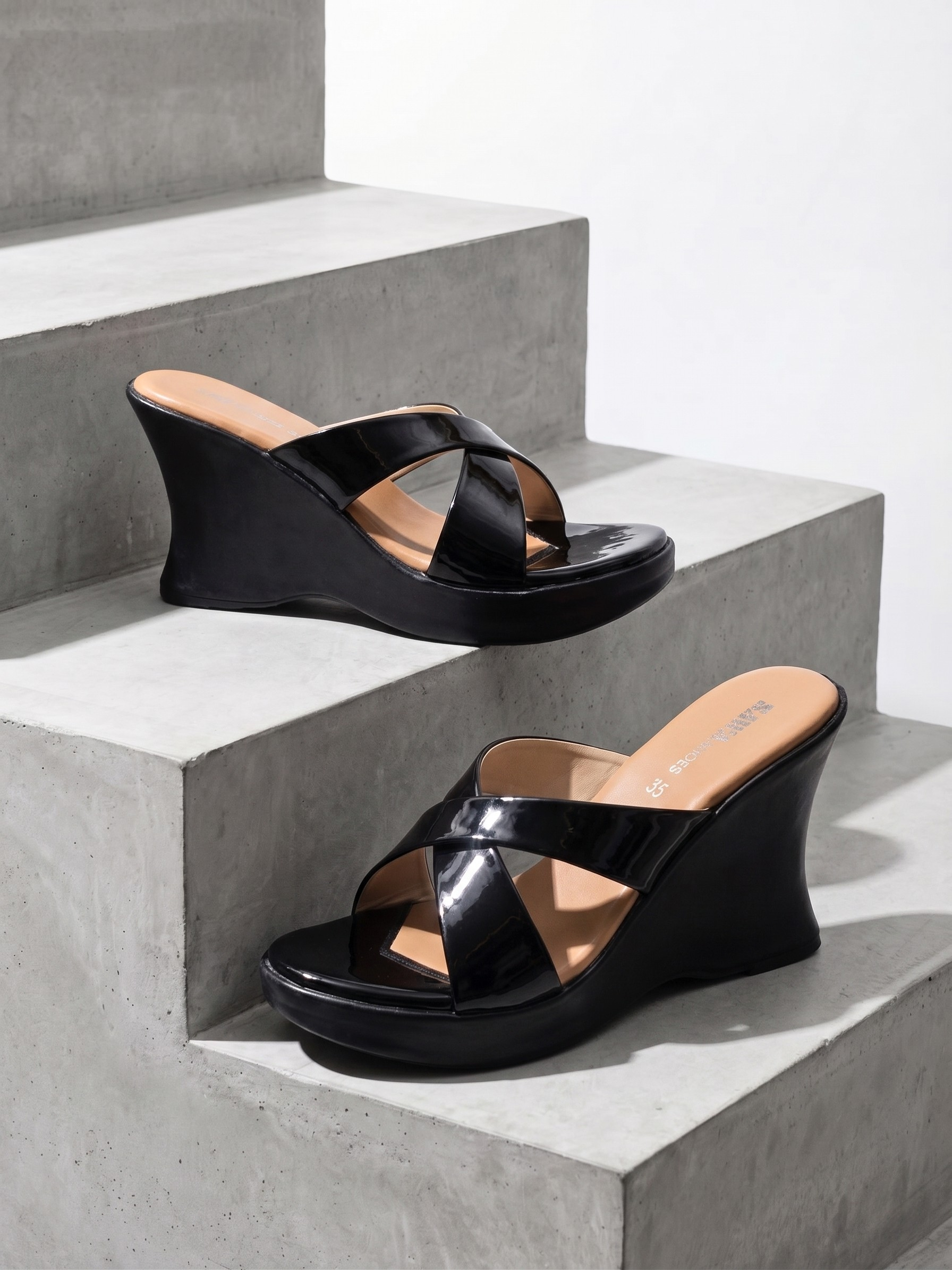 BLACK CASUAL WEDGES 800 Bk