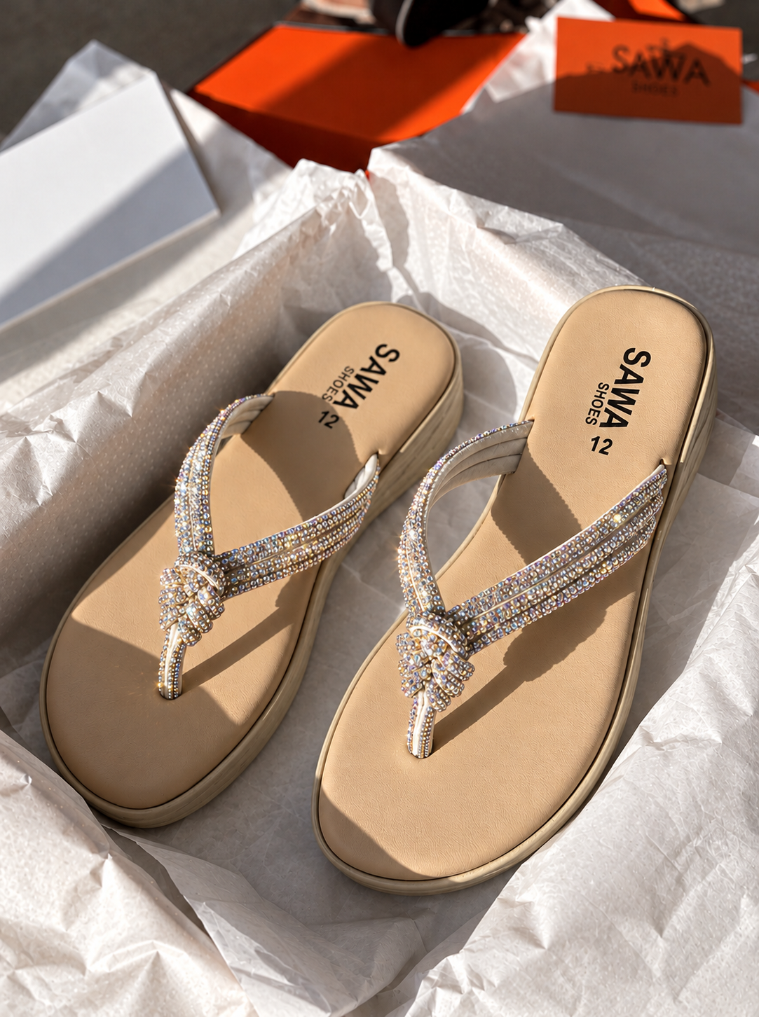 Sawa Crystal Knot Wedges 433 F