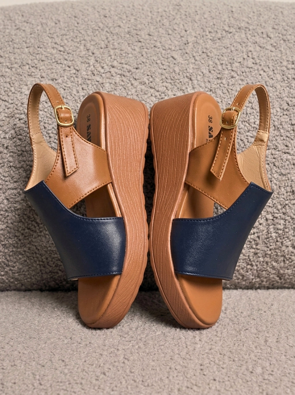 Navy & Tan Wedge Sandals B77 bl
