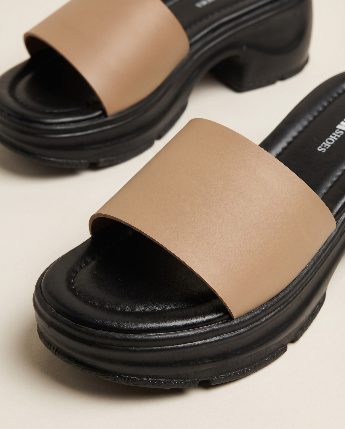 Beige Wide Strap Platform Slides W785 BG – close-up of strap and cushioned footbed | Sawa.pk