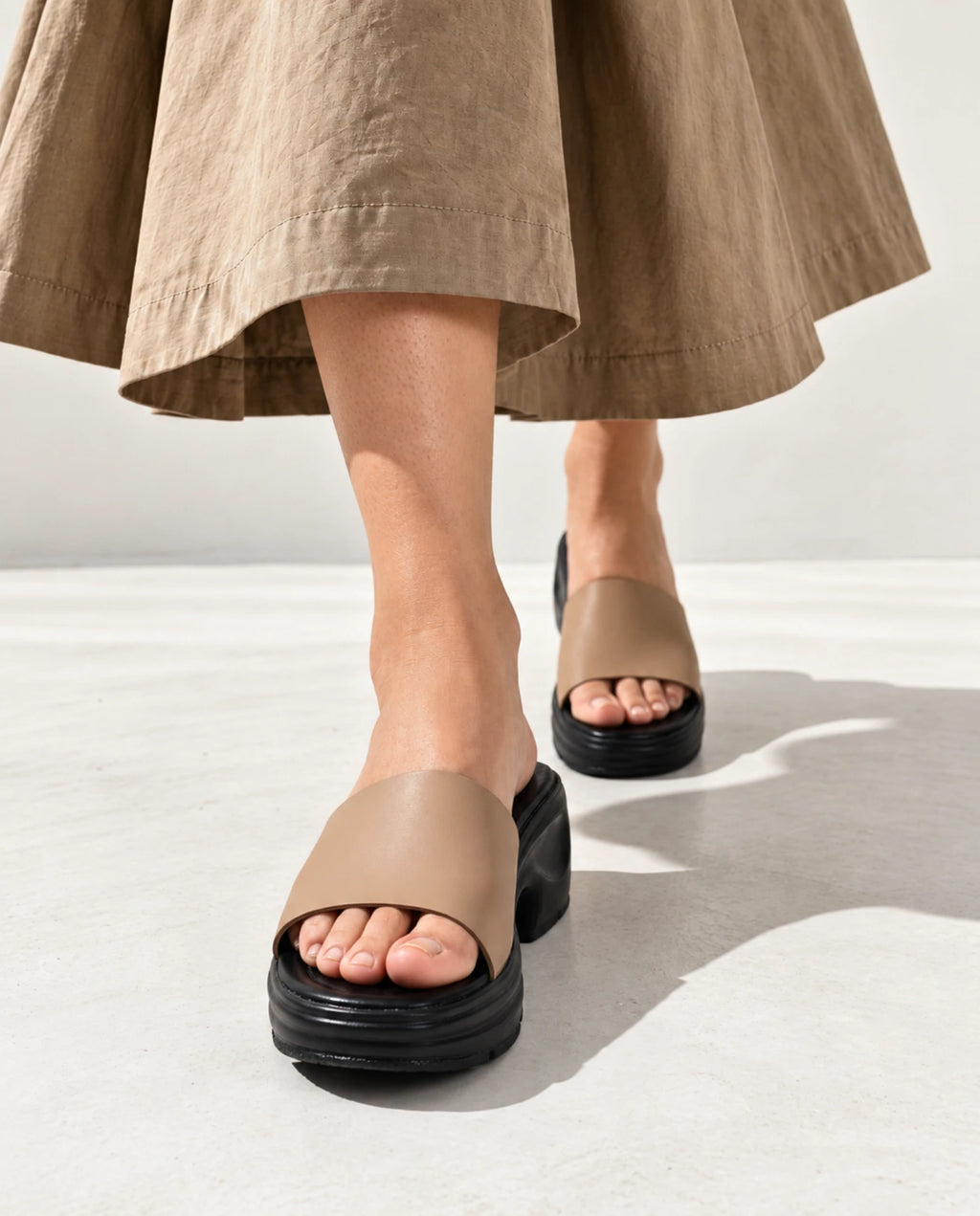 W785 BG beige slides front view while walking | Sawa.pk