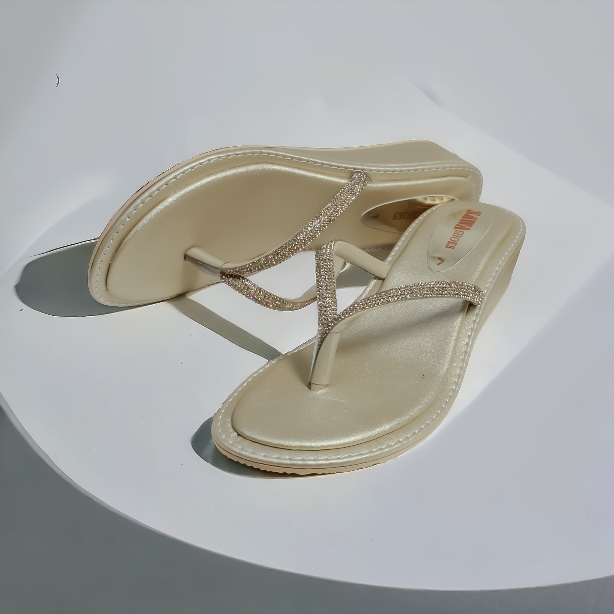 205 G - Sawa.pkWomen #footwear #shoes #affordable