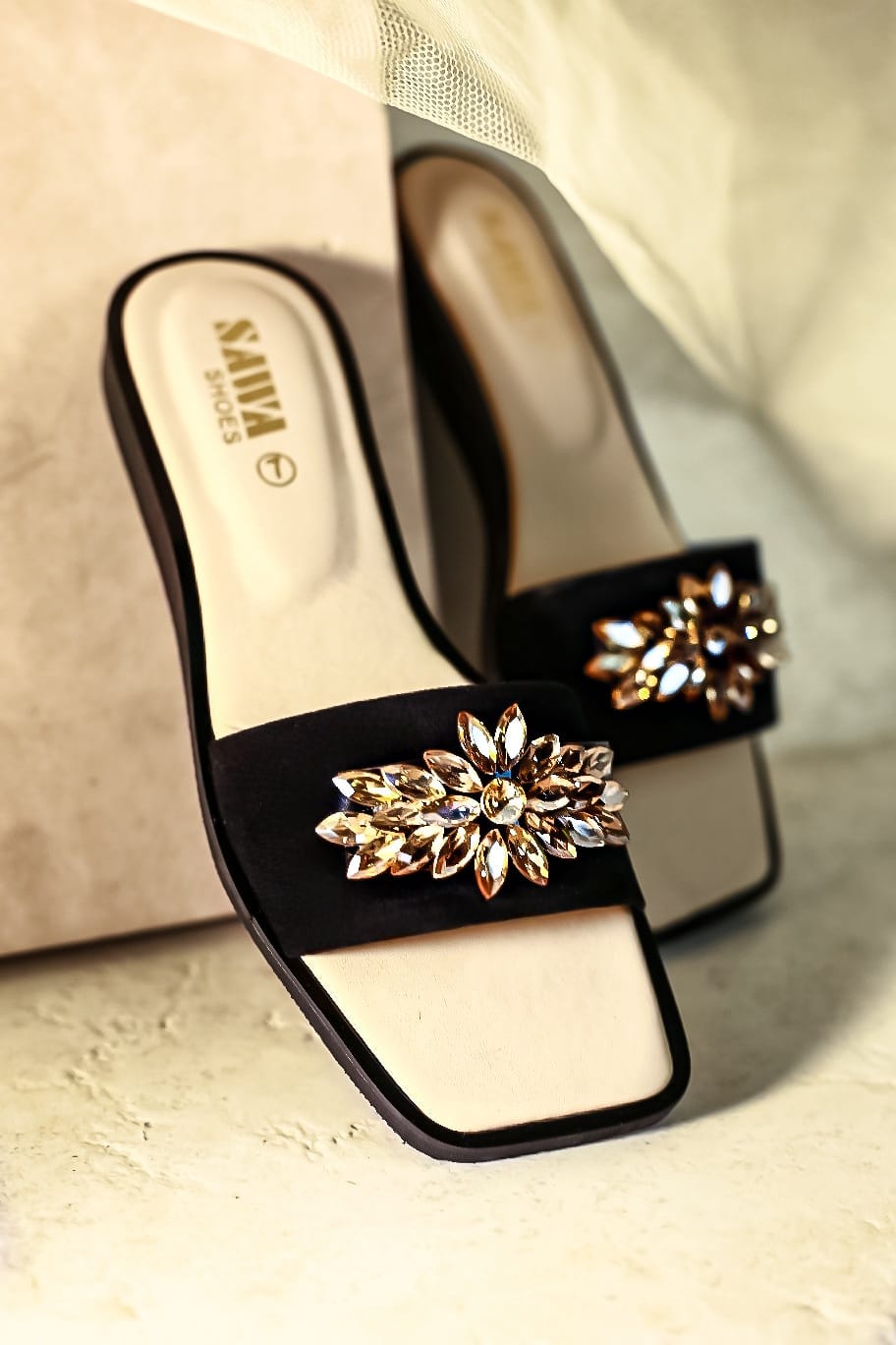 231 Bk - Sawa.pkWomen #footwear #shoes #affordable