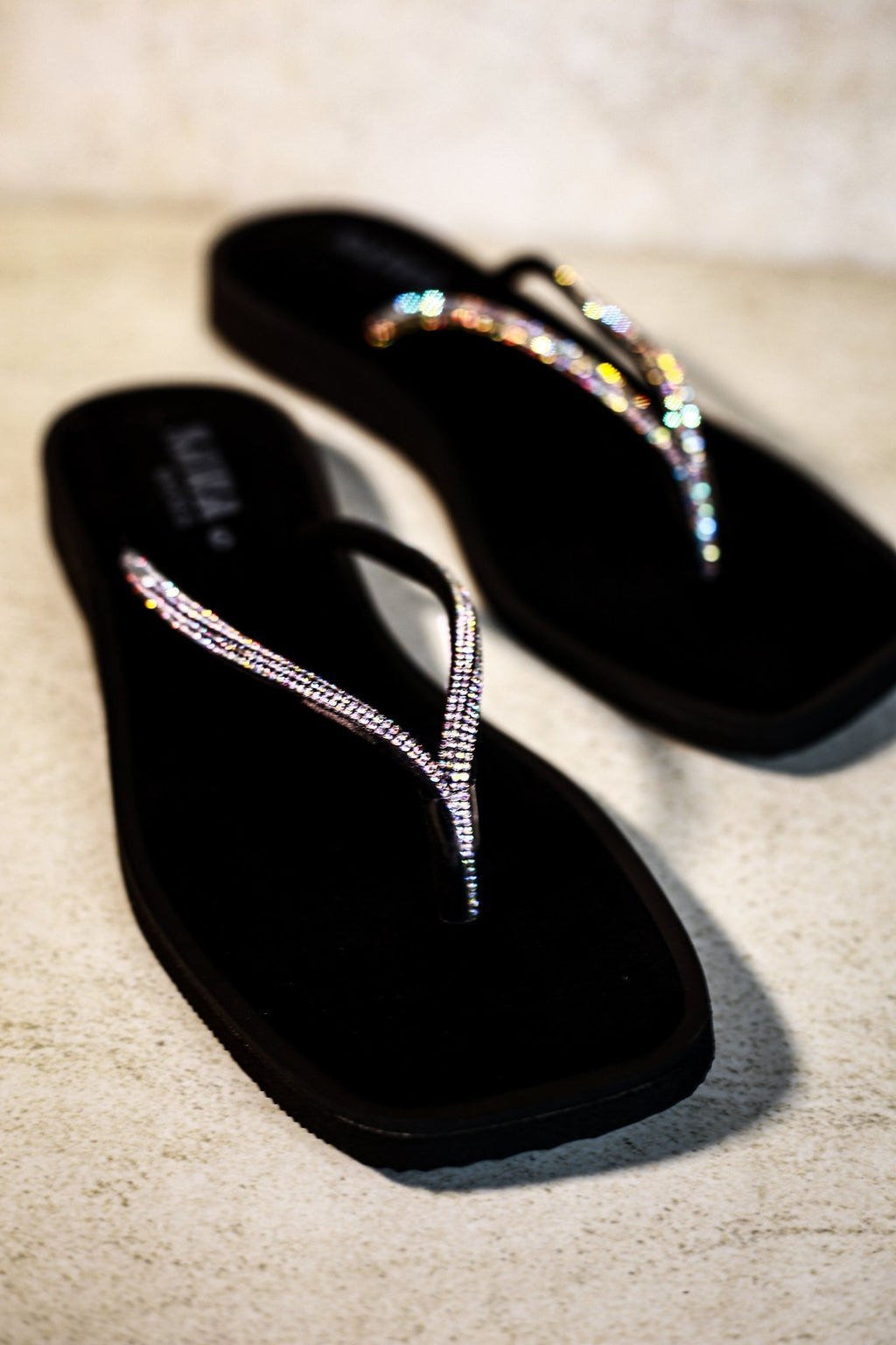 326 BK - Sawa.pkWomen #footwear #shoes #affordable