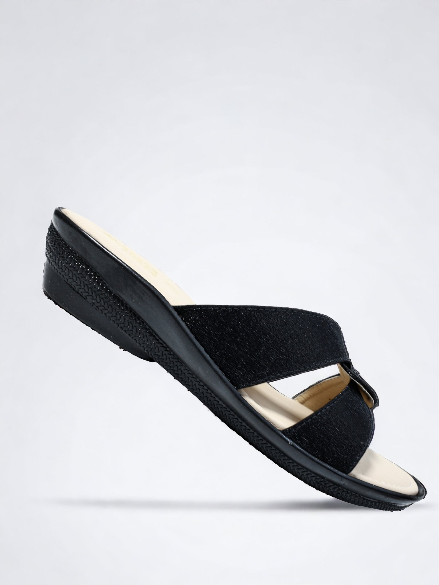 446 BK - Sawa.pkWomen #footwear #shoes #affordable