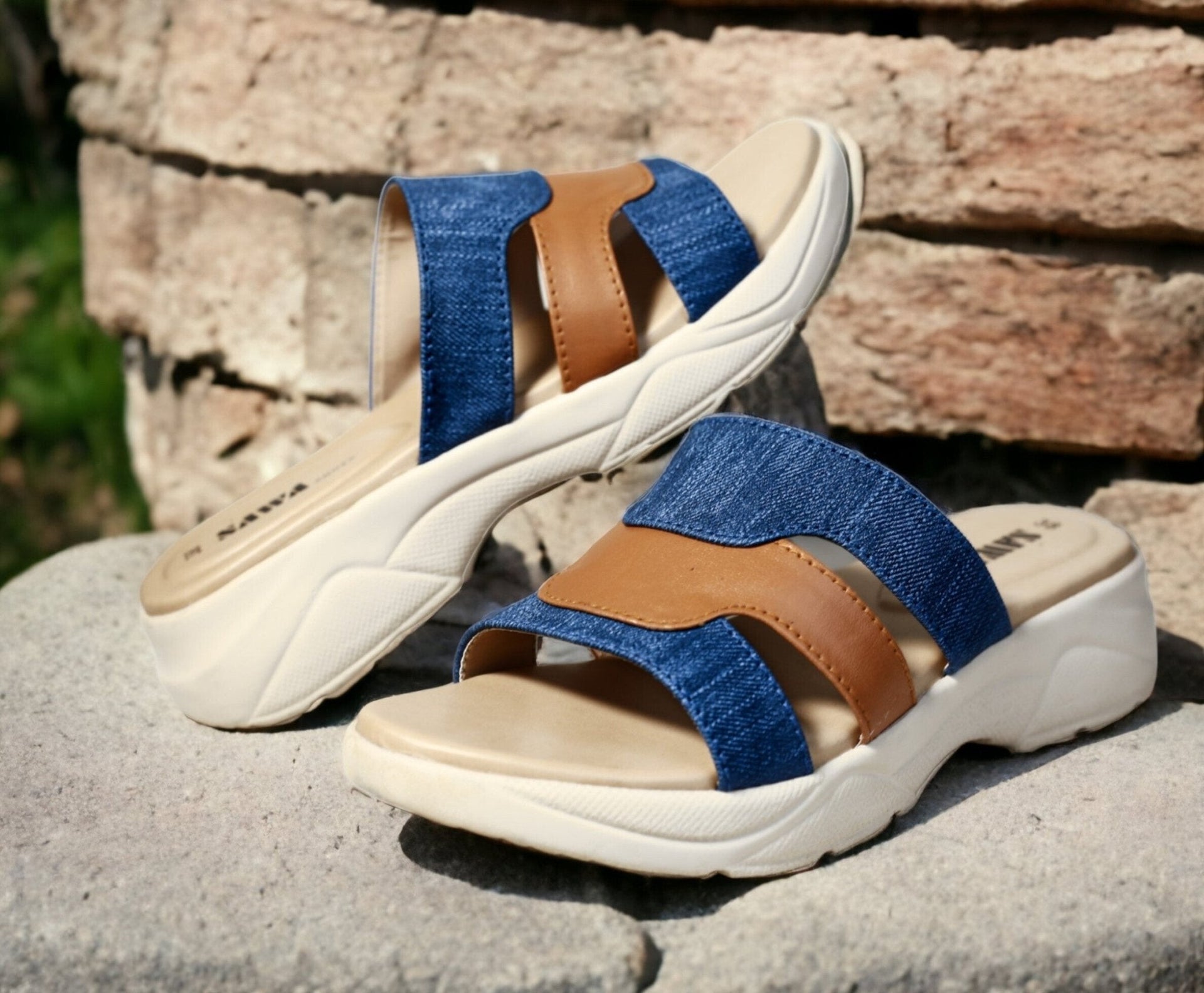 474 BL - Sawa.pkWomen #footwear #shoes #affordable