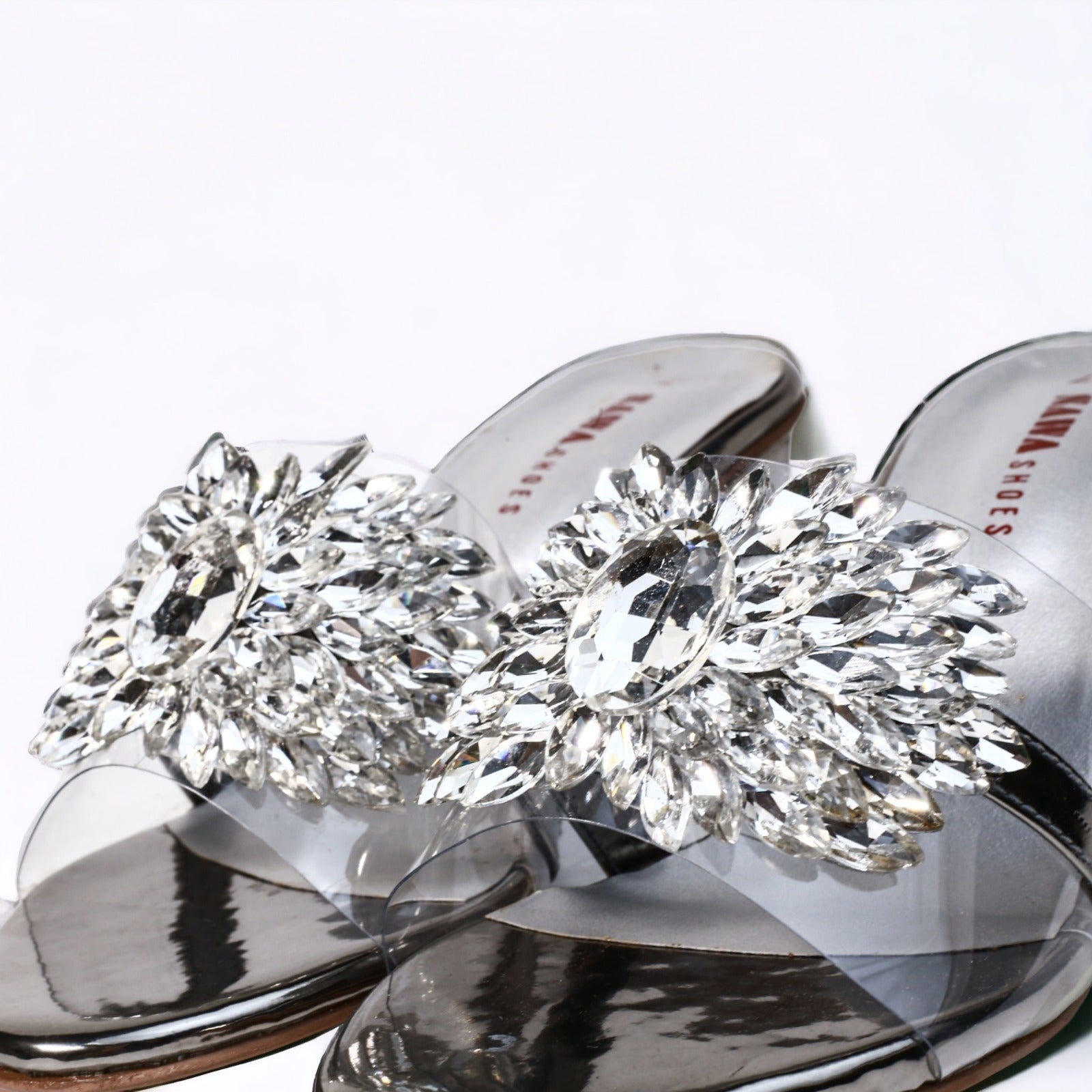 505 GR - Sawa.pkWomen #footwear #shoes #affordable