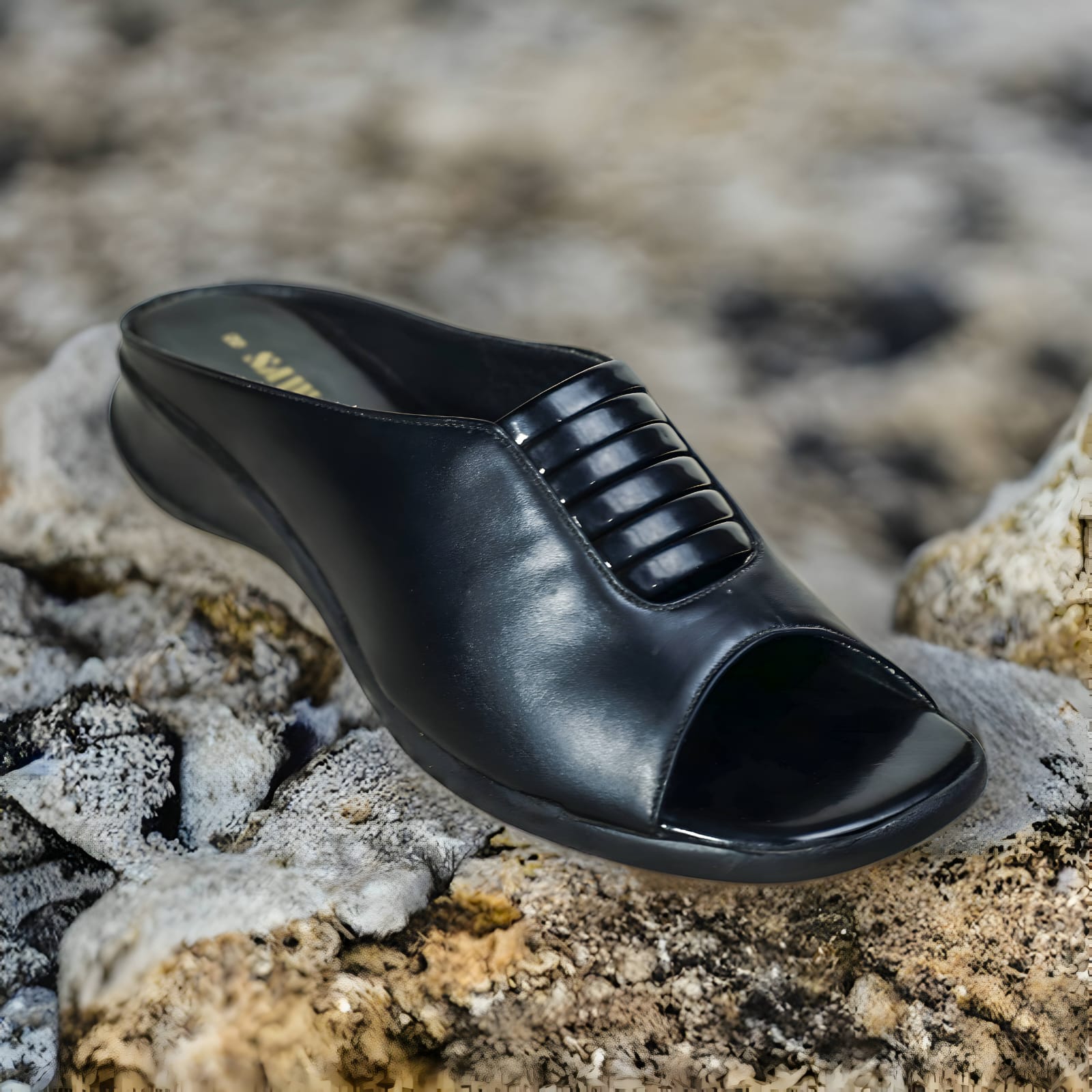 612 BK - Sawa.pkWomen #footwear #shoes #affordable