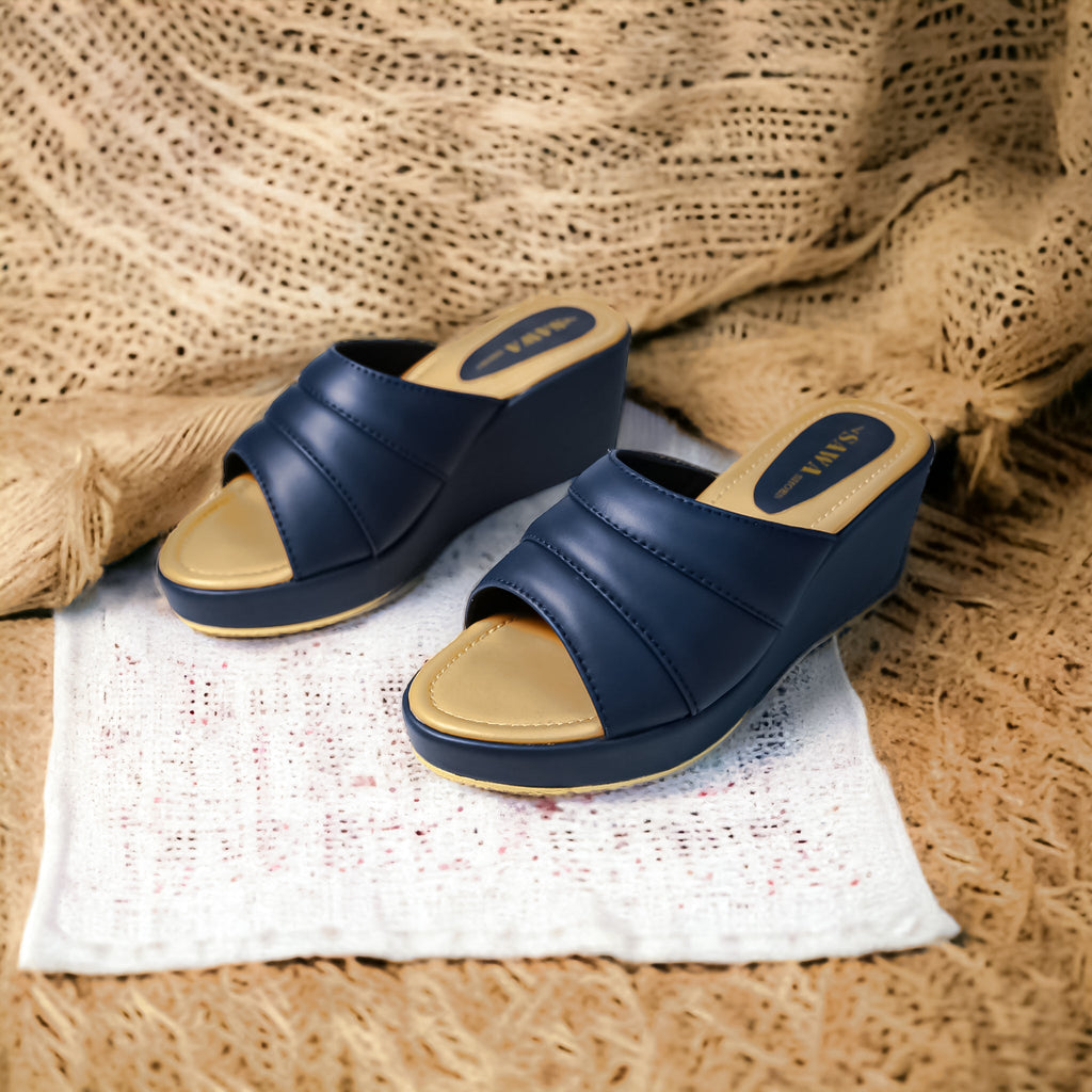 700 BL - Sawa.pkWomen #footwear #shoes #affordable