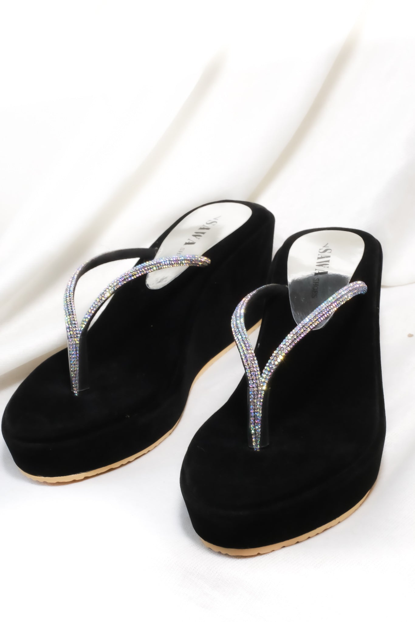 740 BK - Sawa.pkWomen #footwear #shoes #affordable