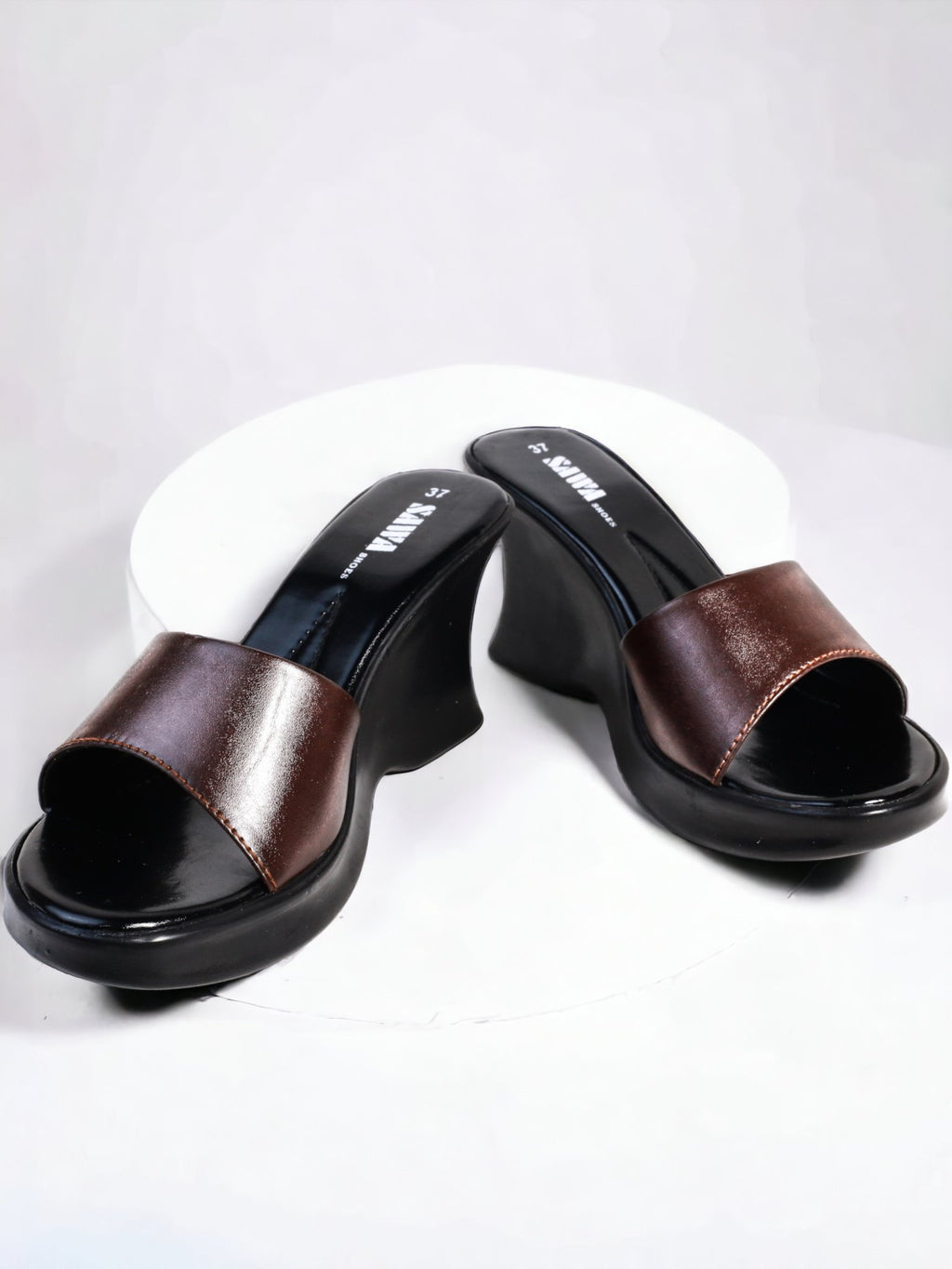 805 MR - Sawa.pkWomen #footwear #shoes #affordable